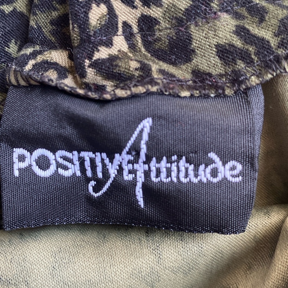 Positive Attitude 80s high waisted pencil skirt. - Picture 4 of 14